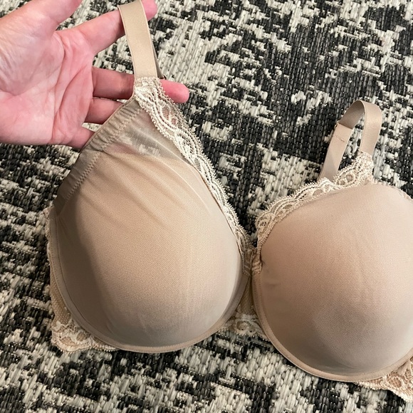 Natori full coverage fathers contour bra. 40G. Gently used - Picture 3 of 6